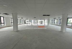 Bureaux à vendre Vénissieux - Proche tram et gare SNCF
