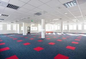 Bureaux à louer Lyon 7 - Parc SWELY proche métro B Debourg