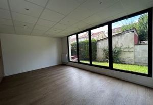 Location bureaux Bordeaux Saint-Seurin - Rez-de-chaussée calme