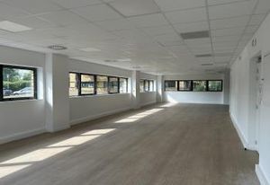 Location bureaux Mérignac - Proche tramway et rocade