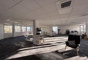 Location bureaux Pessac - Proche autoroute et rocade