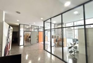 Location bureaux Bordeaux Chartrons - Proche Tram B et Garonne