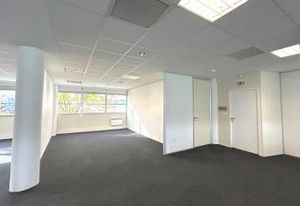 Location bureaux Bordeaux - Quartier Ravezies - Tram C et bus