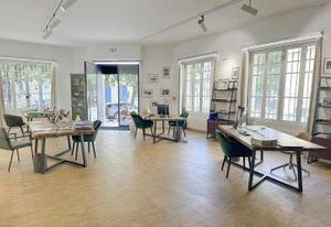 Location bureau - 136 m²