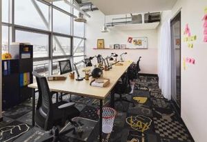 Bureaux opérés Bordeaux Bassins à Flot - Tram Cité du Vin