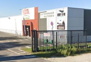 Location local commercial Le Haillan - ERP type M