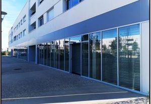 Location local commercial Villenave-d'Ornon - Proche rocade