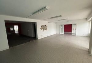 Bureaux à vendre Floirac centre - Proche lignes de bus et parking