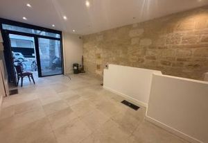 Location local commercial Bordeaux Saint-Seurin - Extraction toiture