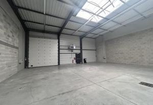 Local d'activité à louer Certines - Proche A40 et D1075