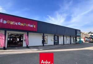 Location local commercial Bourg-en-Bresse - Boulevard Kennedy