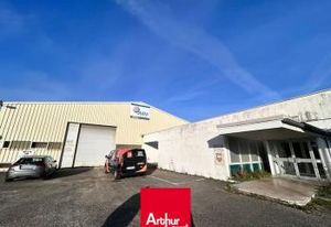 Batiment industriel à vendre Bourg-en-Bresse - Terrain clos 10 000 m²