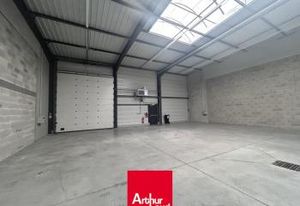Location activité/entrepôt - 522 m²