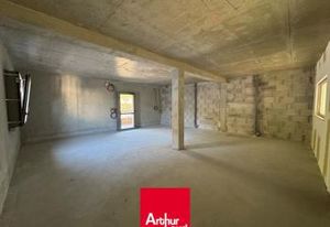 Bureaux à vendre/ louer Légny - Proche A89 et RD 385