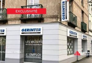 Local commercial à louer Rennes centre-ville - Angle stratégique