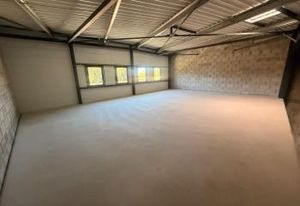 Local d'activité à vendre La Mézière - Proche Cap Malo
