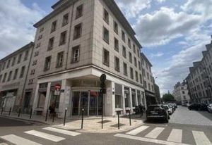 Location bureaux Orléans - Centre-ville, proche transports en commun