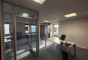 Location bureaux Olivet - Proche tramway, Nationale 20 et autoroute