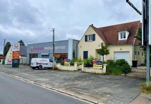 Local commercial Fleury-les-Aubrais - RN20