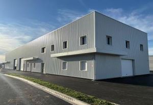 Cellule activité/bureaux à vendre Ingré - Zone des Mardelles