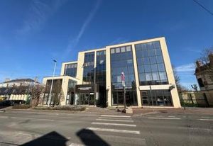 Bureaux à vendre Montargis - Étage privatif avec ascenseur
