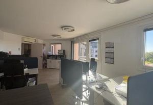 Vente bureaux Orléans Ouest - Tram B, bus 1/5 et Pont de l'Europe
