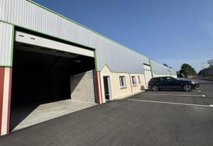 Location entrepôt + bureaux La Chapelle-Saint-Mesmin - Proche A71