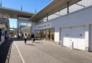 Location local commercial Olivet - Galerie Auchan