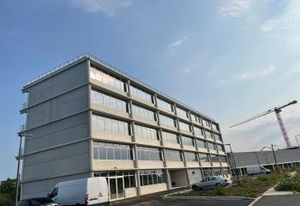 Location bureaux Villenave-d'Ornon - Accès rocade et commerces