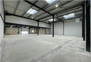 Location bureaux et cellules d'activité Gennevilliers - Proximité RER C, A86
