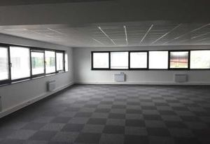 Location bureaux Lesquin - Proche autoroutes A1, A23, A27 et gare TER