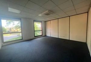 Location bureaux Lezennes - Proche métro 4 Cantons et autoroutes