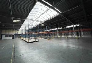 Entrepôt à louer La Chapelle-d'Armentières - Proche A25 et transports