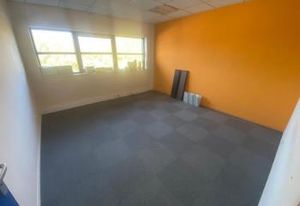 Bureaux à vendre Roubaix - Proche autoroute, gare, tram et bus