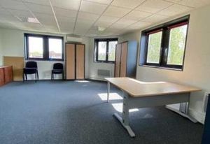 Location bureau Marcq-en-Baroeul - Proche tramway et autoroutes
