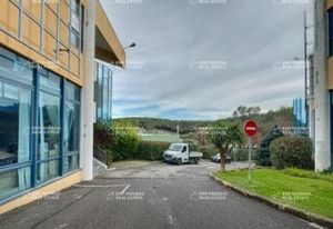 Location locaux mixtes Vallauris - Proche A8 et chemin Saint-Bernard