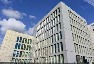 Location bureaux Lyon 9 - Proche Gare de Vaise, transports et services