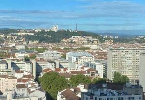 Location bureaux Lyon 3 - Tour Part-Dieu, proche métro, tram et gare
