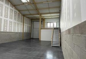 Location entrepôt d'activité Bourgoin-Jallieu - Proximité A43