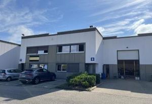 Local d'activité à louer Décines-Charpieu - Proche rocade Est et périphérique