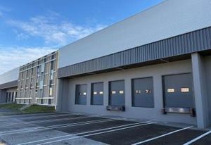 Entrepôt à louer Corbas - Proche Lyon et autoroutes