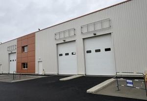 Locaux d'activités à louer Chassieu - Proche périphérique et Rocade Est