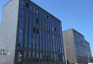 Location bureaux Lyon 9 - Proche gare de Vaise, métro et bus