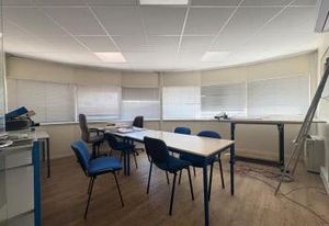 Vente bâtiment mixte Chassieu - Proche rocade Est et transports