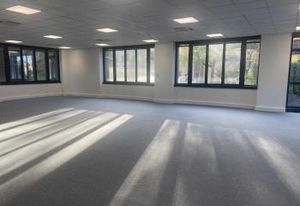 Location bureaux Saint-Didier-au-Mont-d'Or - Proche Gare Vaise