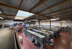 Location local d'activité Lyon 7ème - Proche EM Lyon