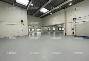 Location local d'activité Champs-sur-Marne - Site clos et sécurisé
