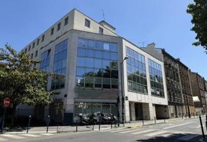 Location bureaux Pantin - Proche métro, RER, bus et autoroute