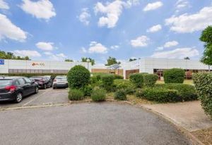 Location bureaux Saint-Thibault-des-Vignes - Proximité A104 et A4