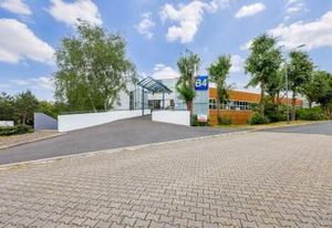 Location bureaux Saint-Thibault-des-Vignes - Proximité A104 et A4